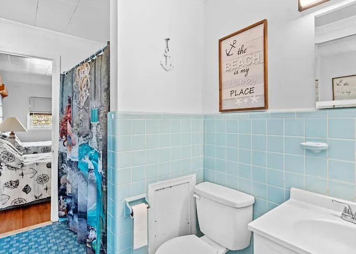 2 Bed1 Bath On The Boardwalk By The Inlet Apartment *